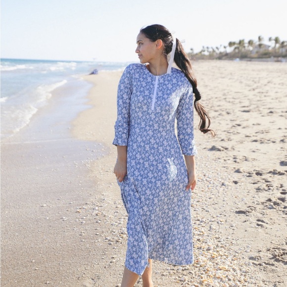 ❗️In Search Of❗️Dainty Jewell’s Dinner On the Dock Swim Dress - Picture 1 of 2